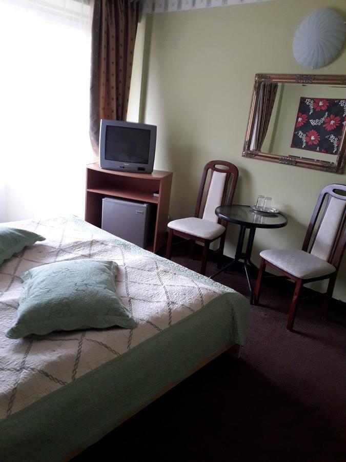 Hotel Santana-Neoklinik Moneasa Zewnętrze zdjęcie